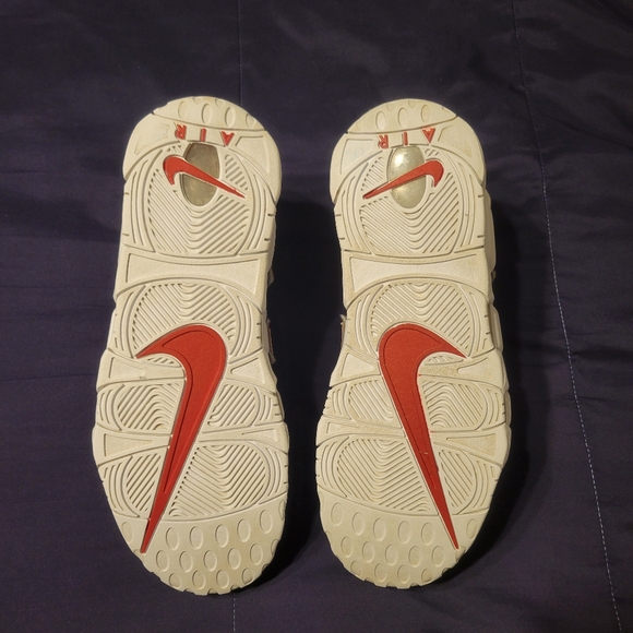 NIKE AIR MORE UPTEMPO UNIVERSITY RED (2006 VERSION) - Picture 8 of 10